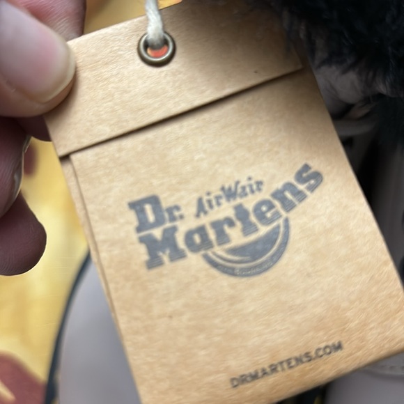 Dr. Martens Women's Zavala Mary Jane Size 10 NWTS - Picture 10 of 10